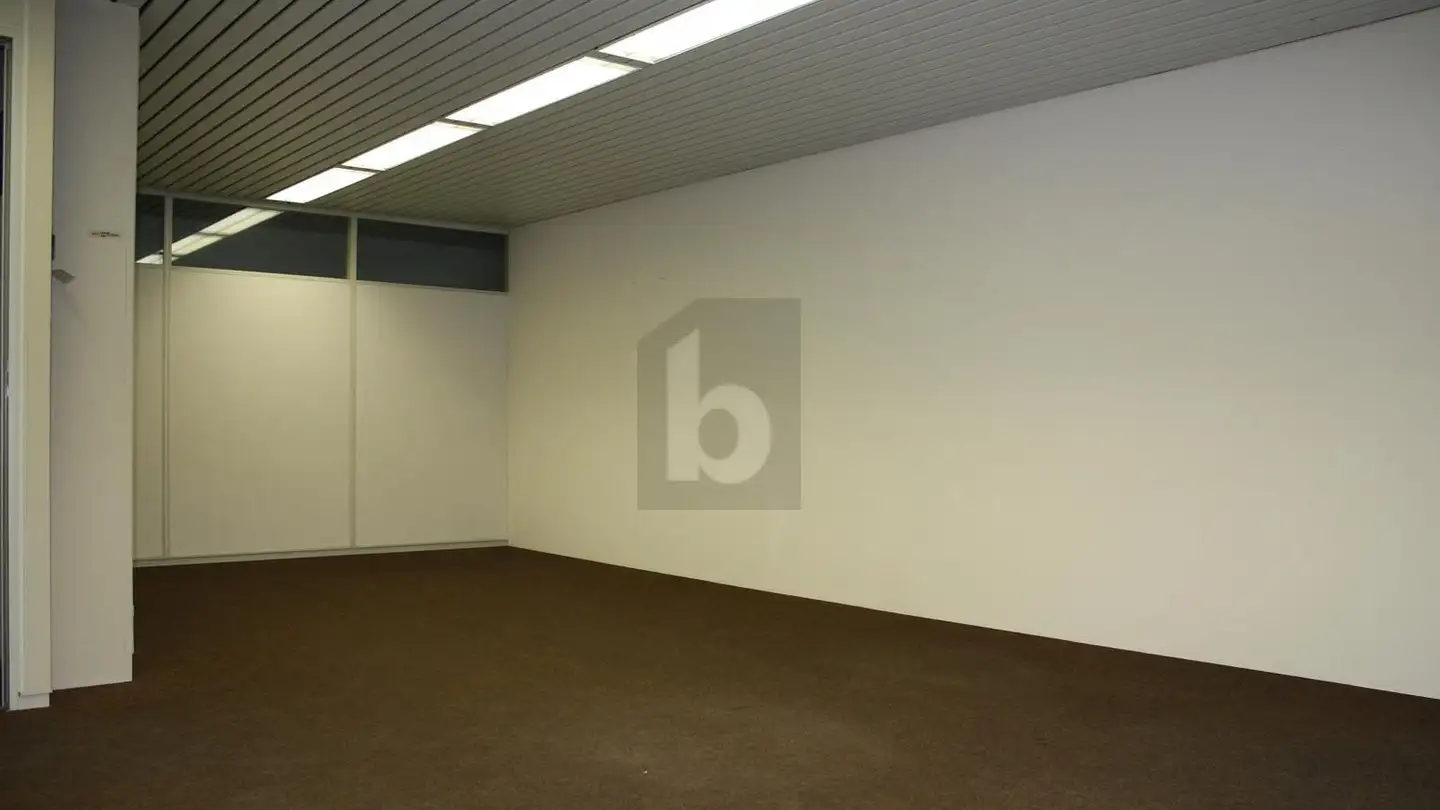 Bureau à louer - 6313 Menzingen - Photo 4