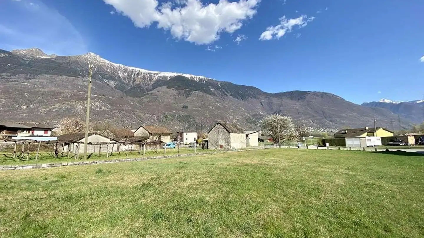 Constructible plot for sale - 6523 Preonzo