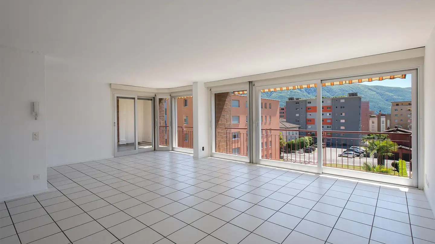 Appartement à louer - Via Pioda 17, 6600 Locarno