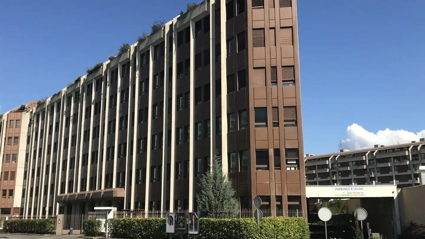 Underground parking space for rent - Avenue Giuseppe- Motta 48, 1202 Genève
