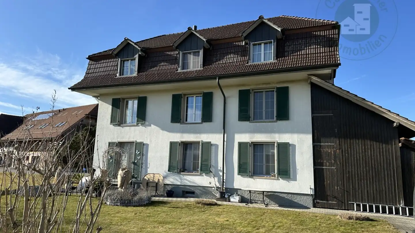 Residential building for sale - 3309 Kernenried - Photo 2