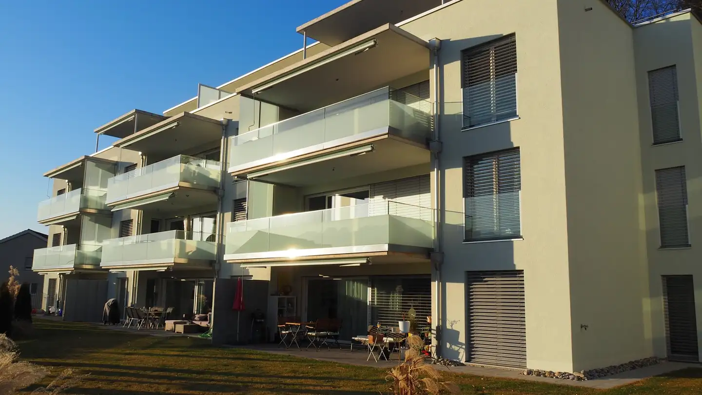 Attique à louer - Alte Bernstrasse 194, 3613 Steffisburg