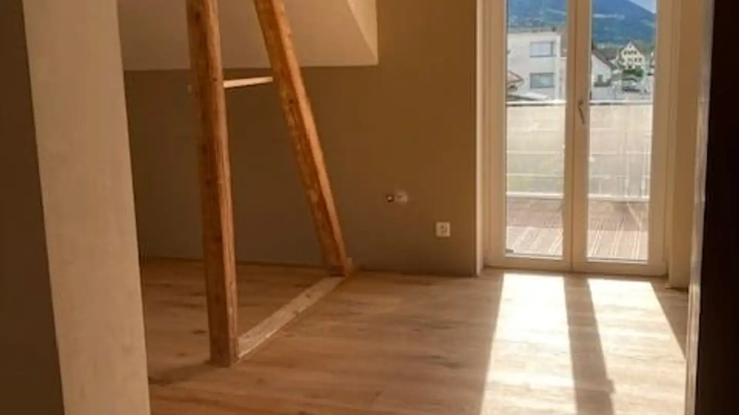 Dachgeschosswohnung mieten - Stationsweg 1, 8854 Siebnen - Foto 4