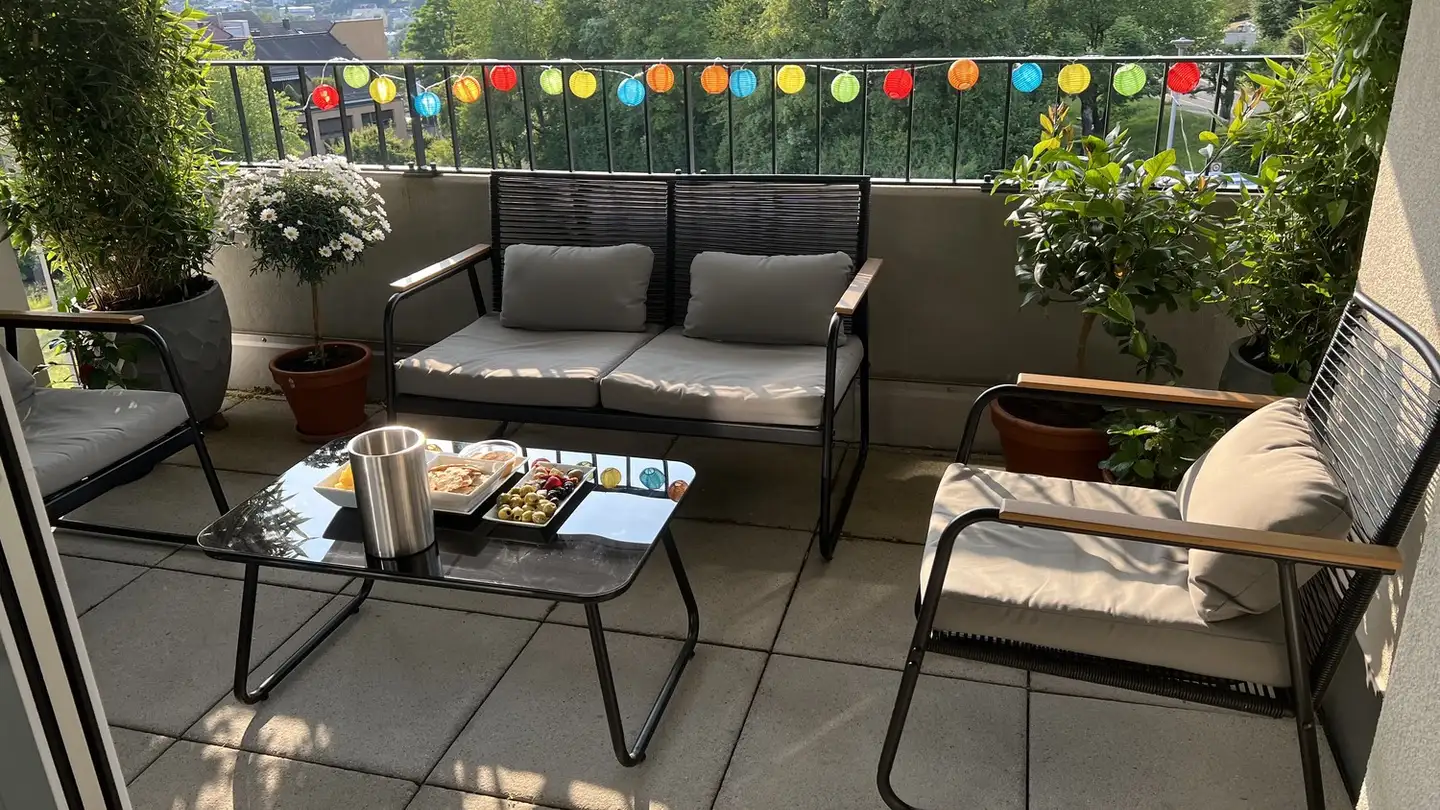 Wohnung mieten - Chapfstrasse 10, 8126 Zumikon - Foto 2