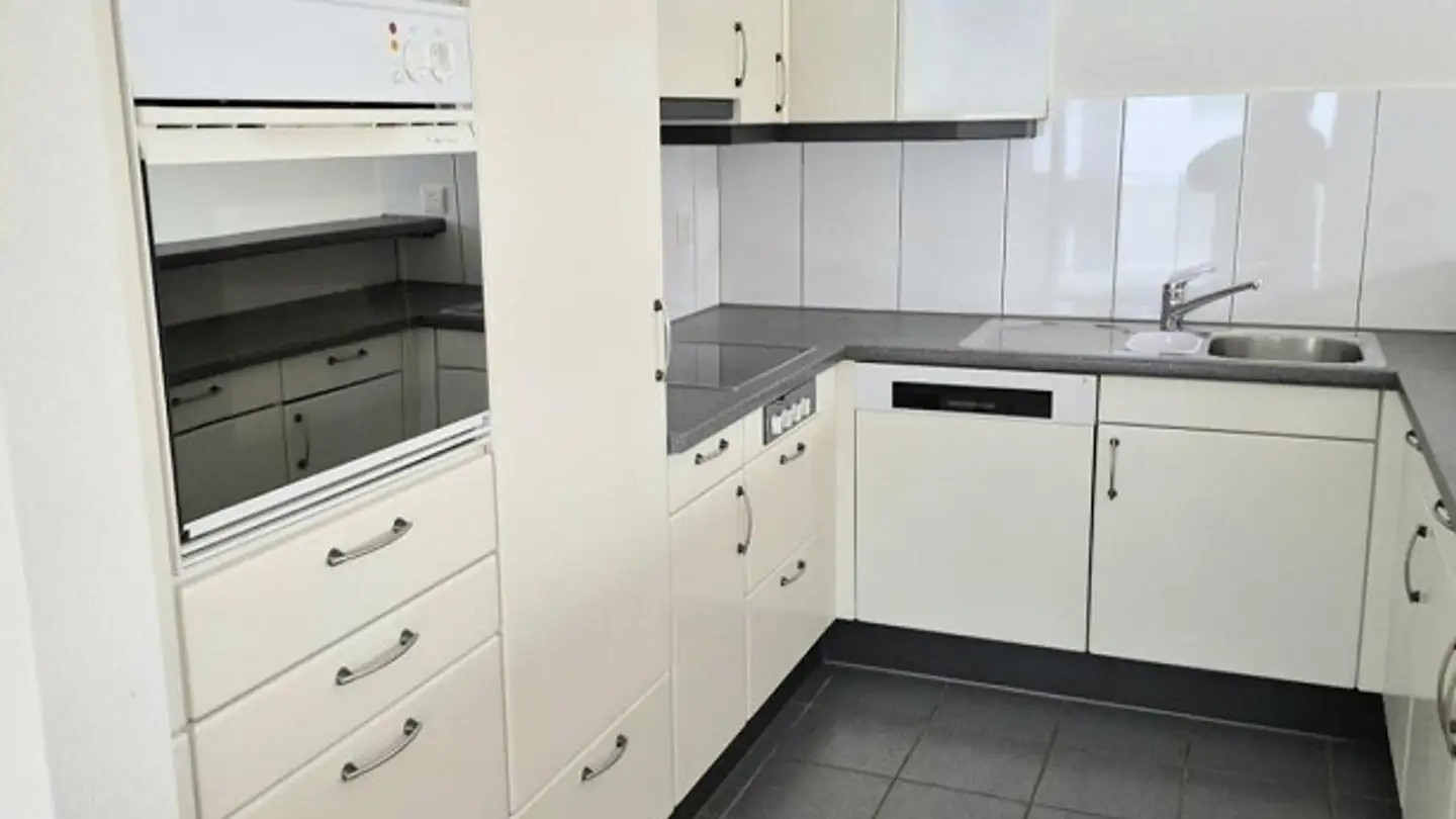 Wohnung mieten - Im Zentrum 9c, 6043 Adligenswil - Foto 2