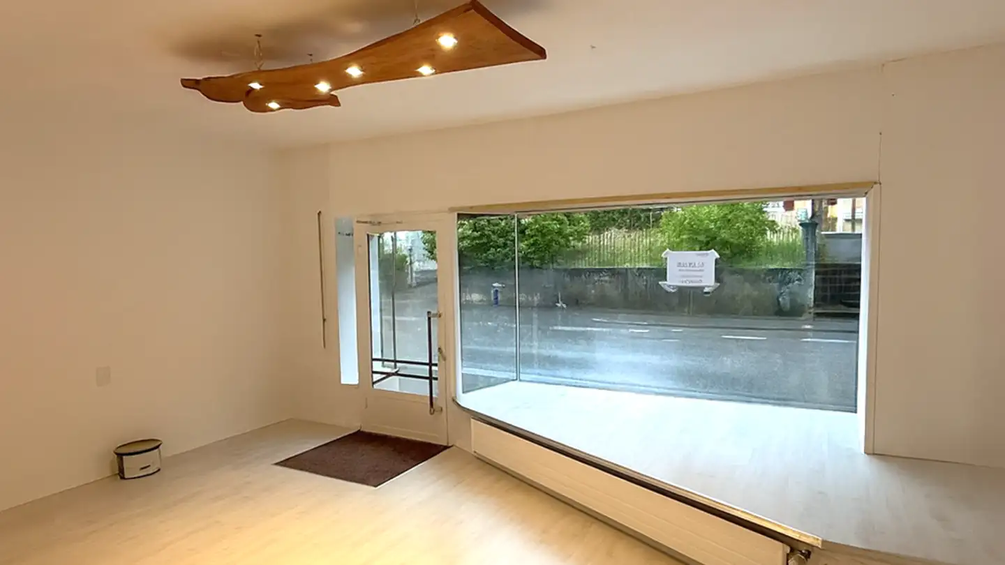 Immeuble mixte à louer - Rue Baptiste-Savoye 60, 2610 St-Imier