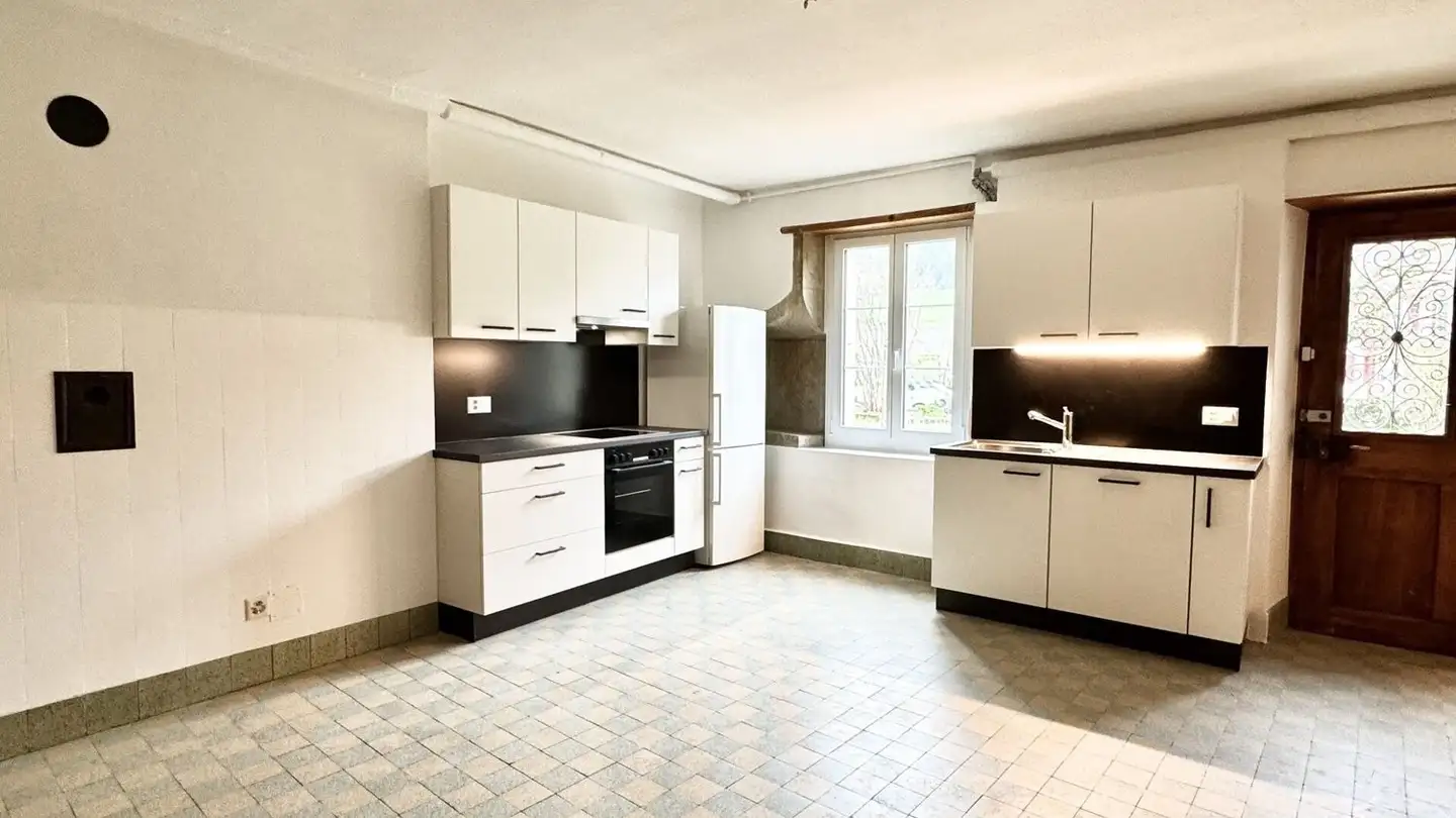 Residential building for sale - 2108 Couvet - Photo 2