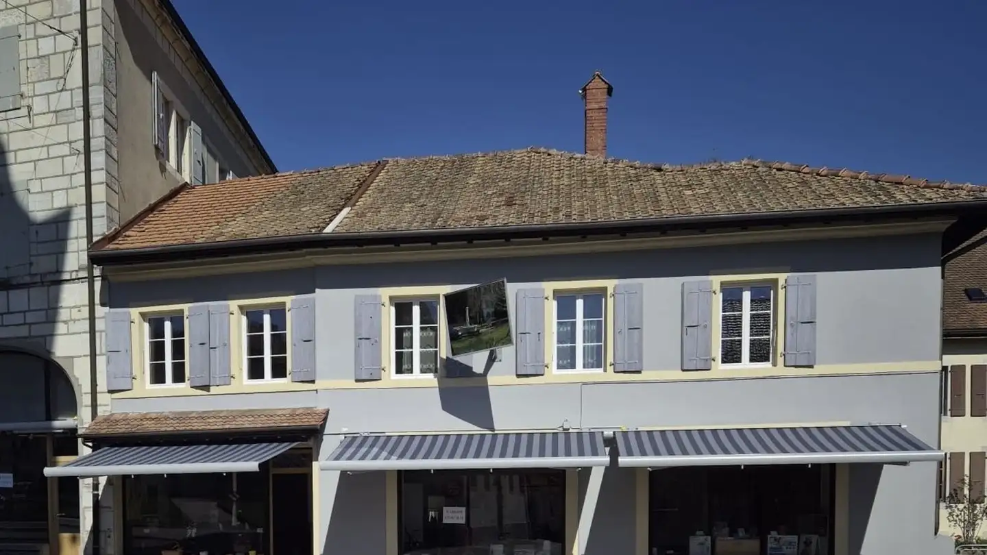 Residential building for sale - 2108 Couvet