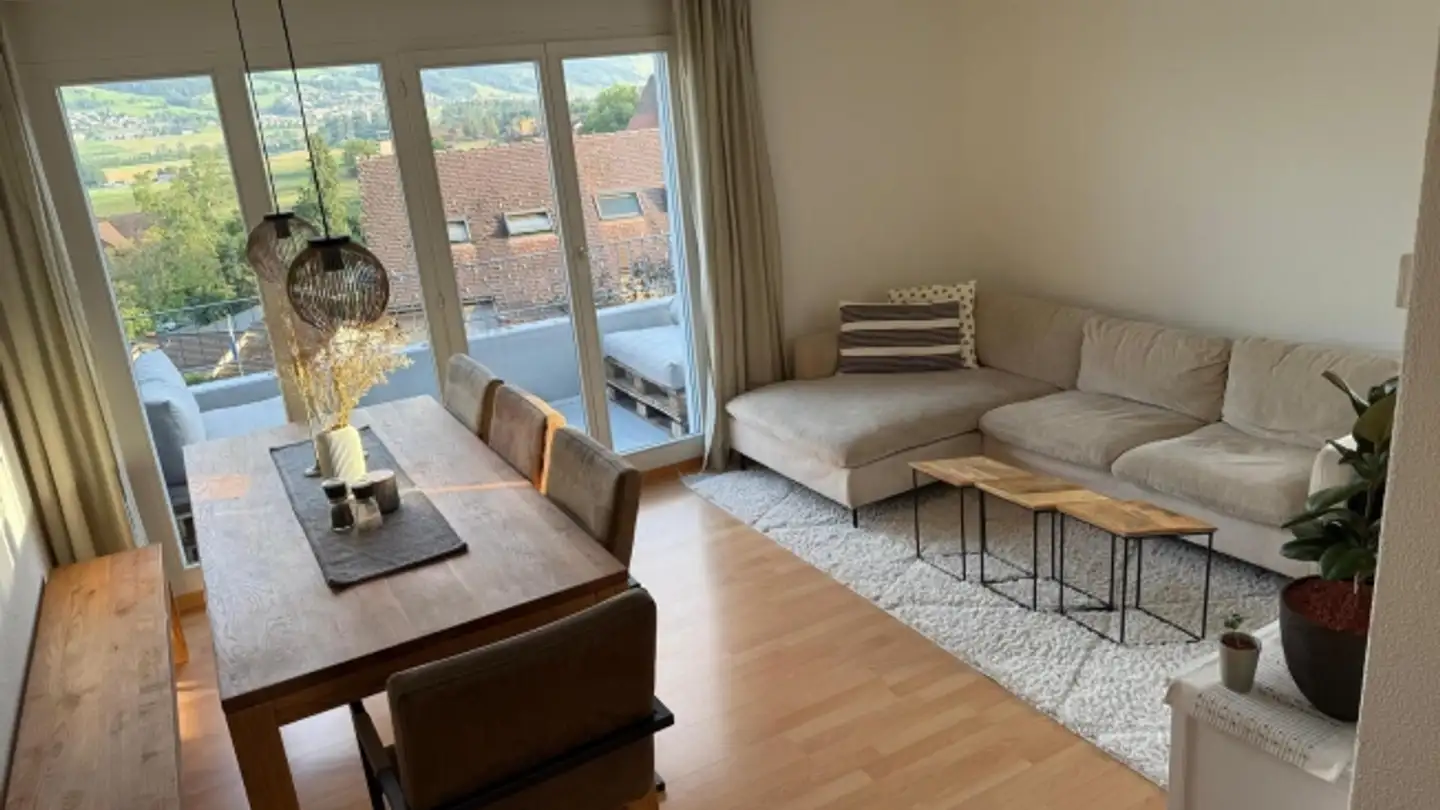 Wohnung mieten - 6042 Dietwil