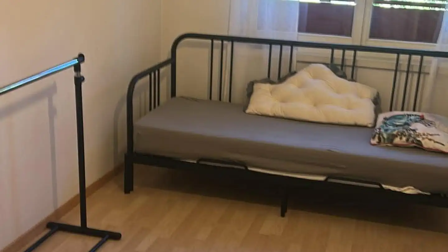 Chambre à louer - 8820 Wädenswil