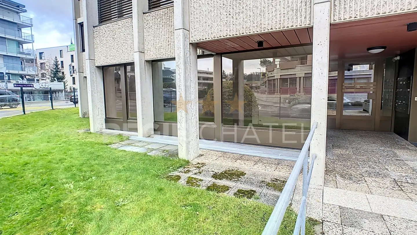 Commerciale in affitto - Avenue De La Gare 40, 1618 Châtel-St-Denis - Photo 2