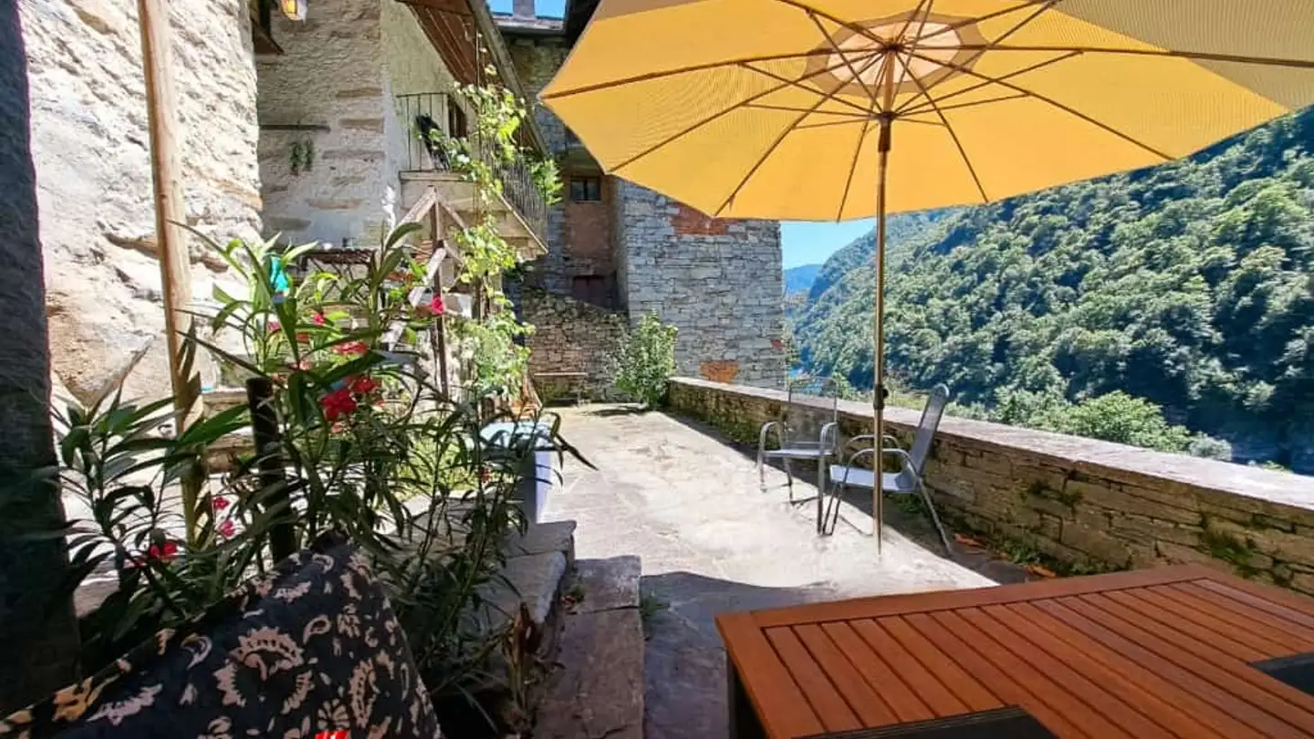 Casa singola in vendita - Via San Bartolomeo 89, 6632 Vogorno - Photo 2