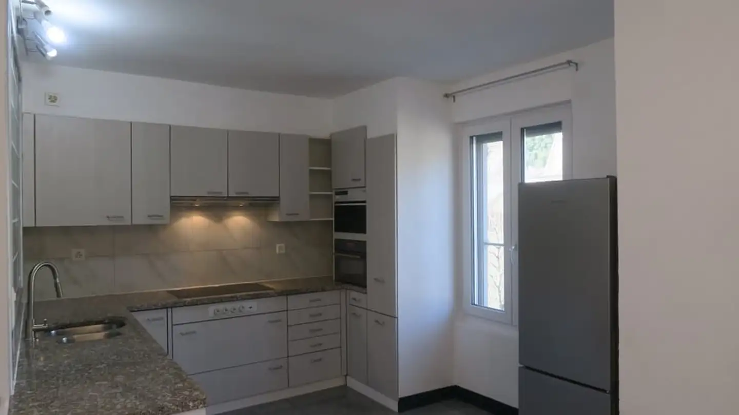 Appartamento in affitto - Bözingenstrasse, 2502 Biel/Bienne - Foto 3
