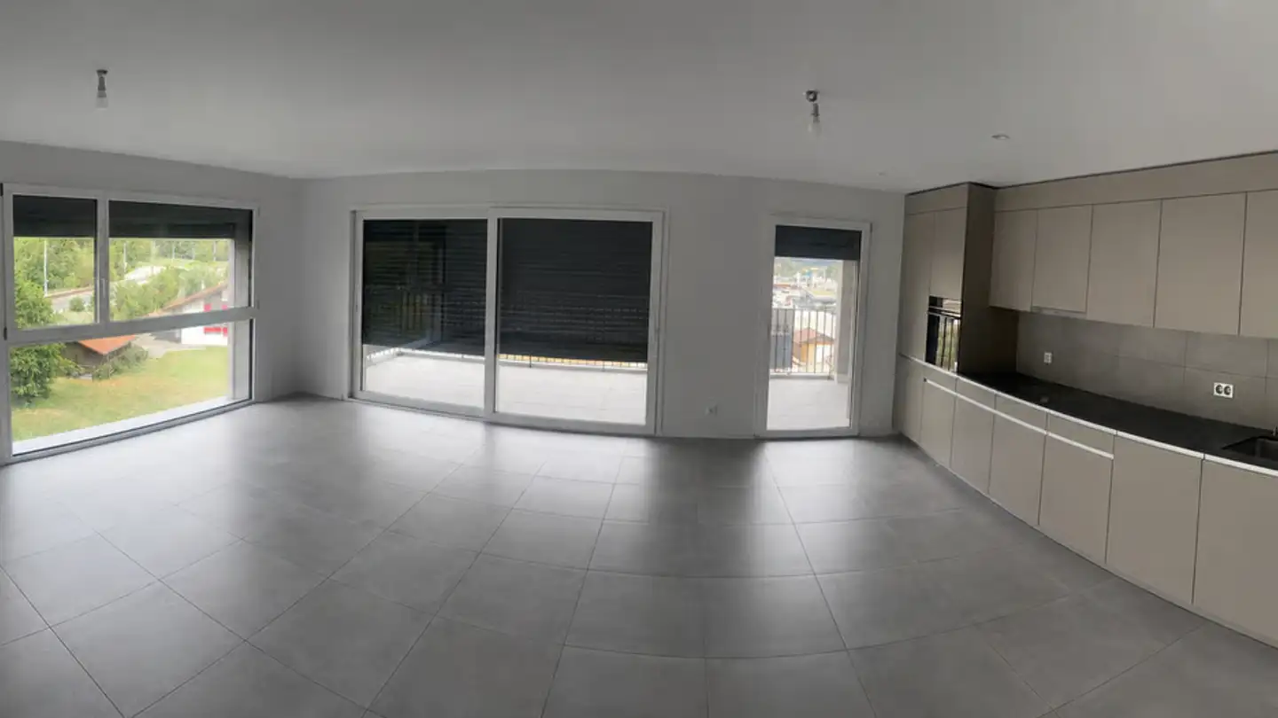 Apartment for rent - Impasse Verte, 1635 La Tour-de-Trême - Photo 2