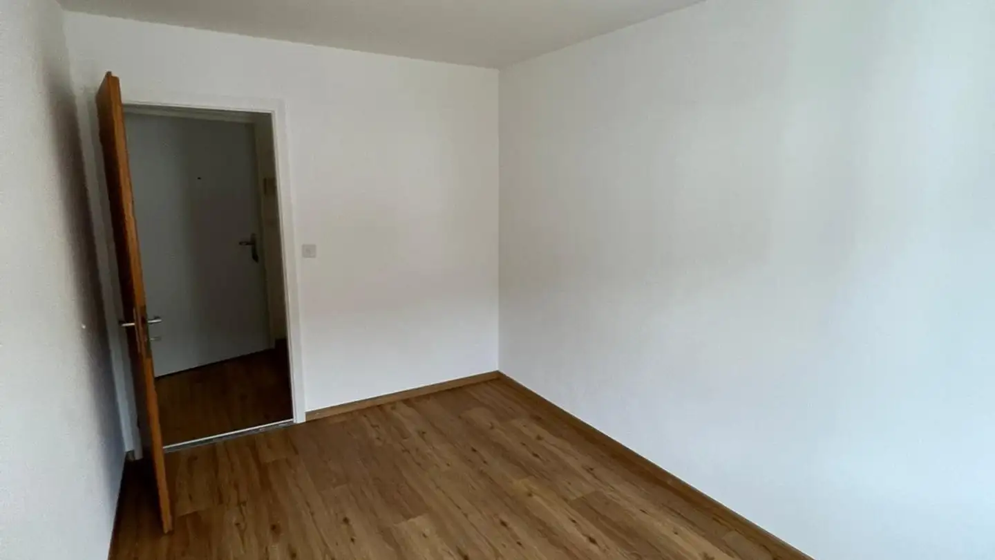 Apartment for rent - St. Martin 14, 7408 Cazis - Photo 4