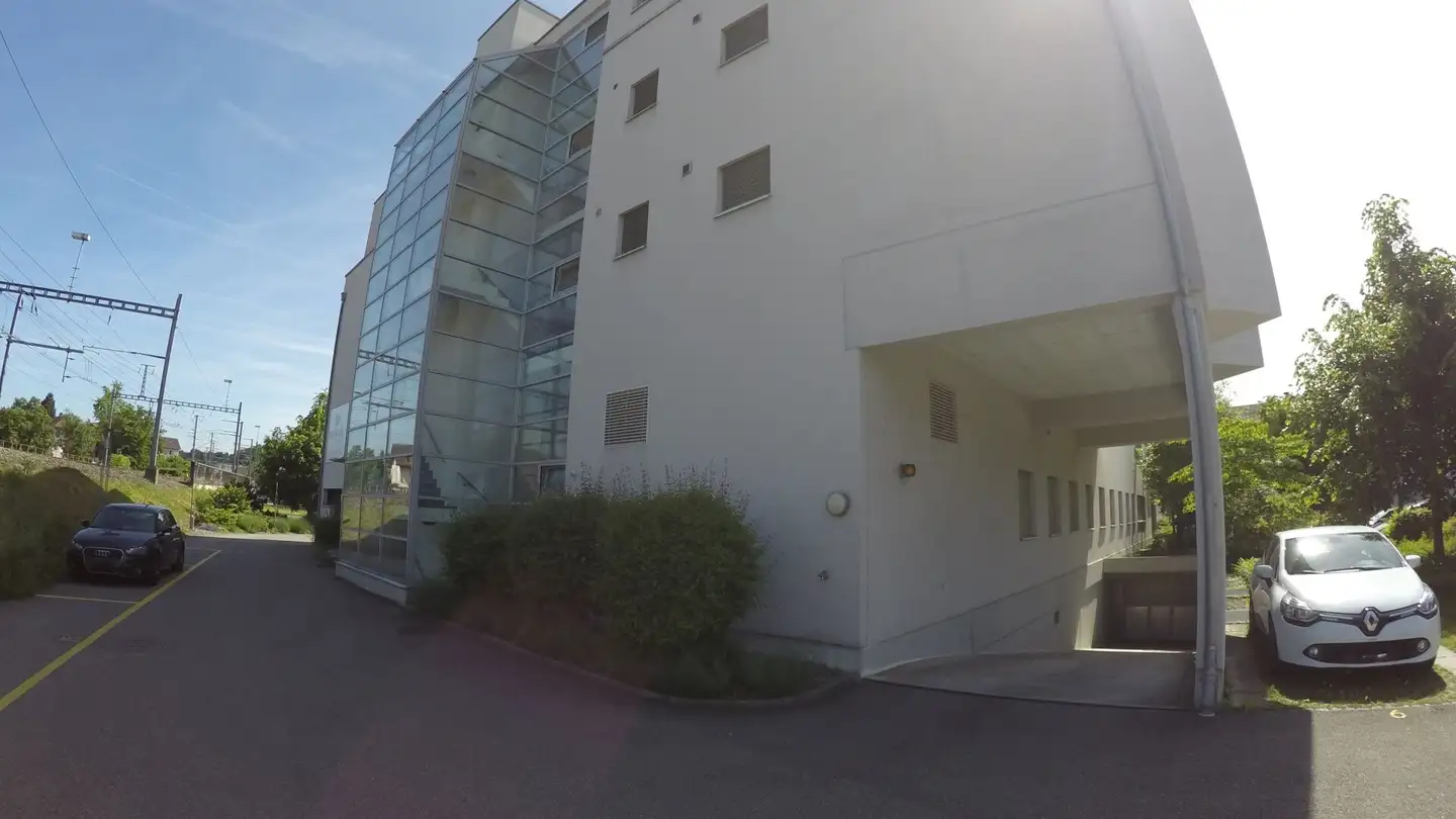 Underground parking space for rent - Hauptstrasse, 3250 Lyss - Photo 2