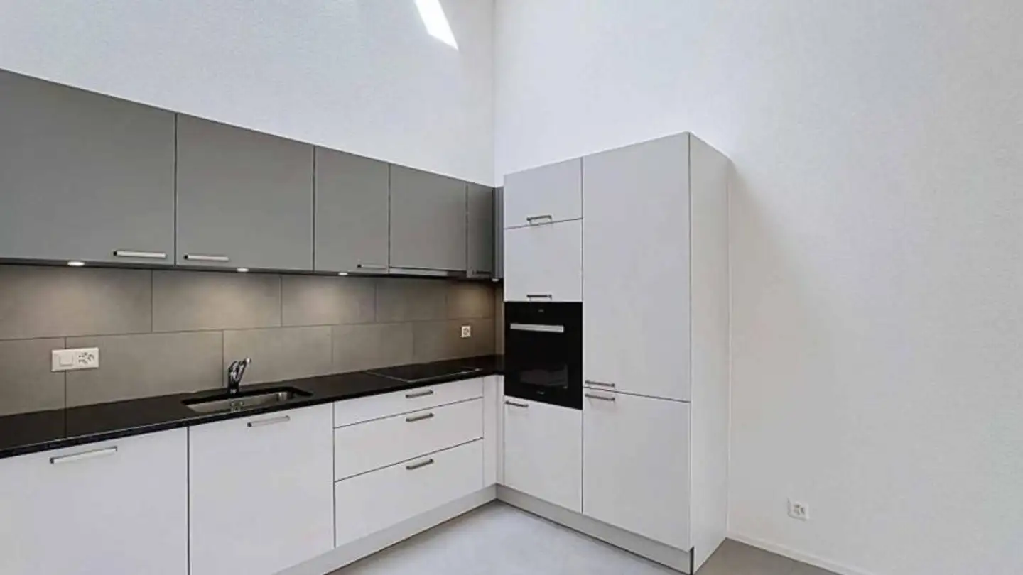Dachgeschosswohnung mieten - Chemin de la Place de Sports 1, 1773 Léchelles