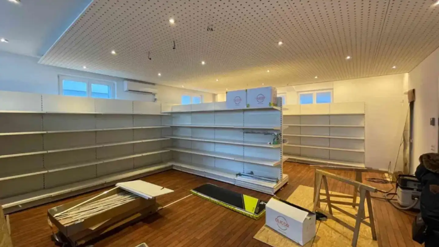 Commercial à louer - Glaserweg 2, 6052 Hergiswil NW - Photo 4