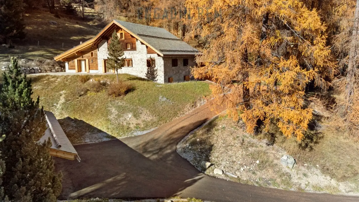 Single house for sale - 7526 Cinuos-chel - Photo 2