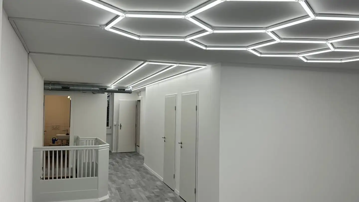 Commerciale in affitto - Stadthausstrasse 115, 8400 Winterthur - Foto 4