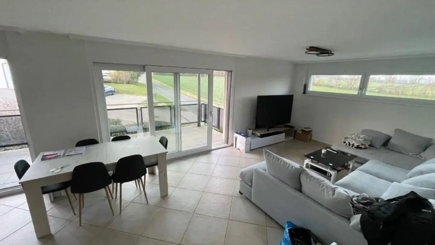 Appartement à louer - 1125 Monnaz