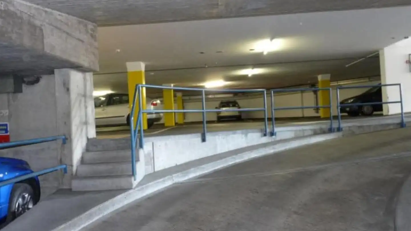 Place de parking souterraine à louer - Bahnhofstrasse 29, 4900 Langenthal - Photo 3