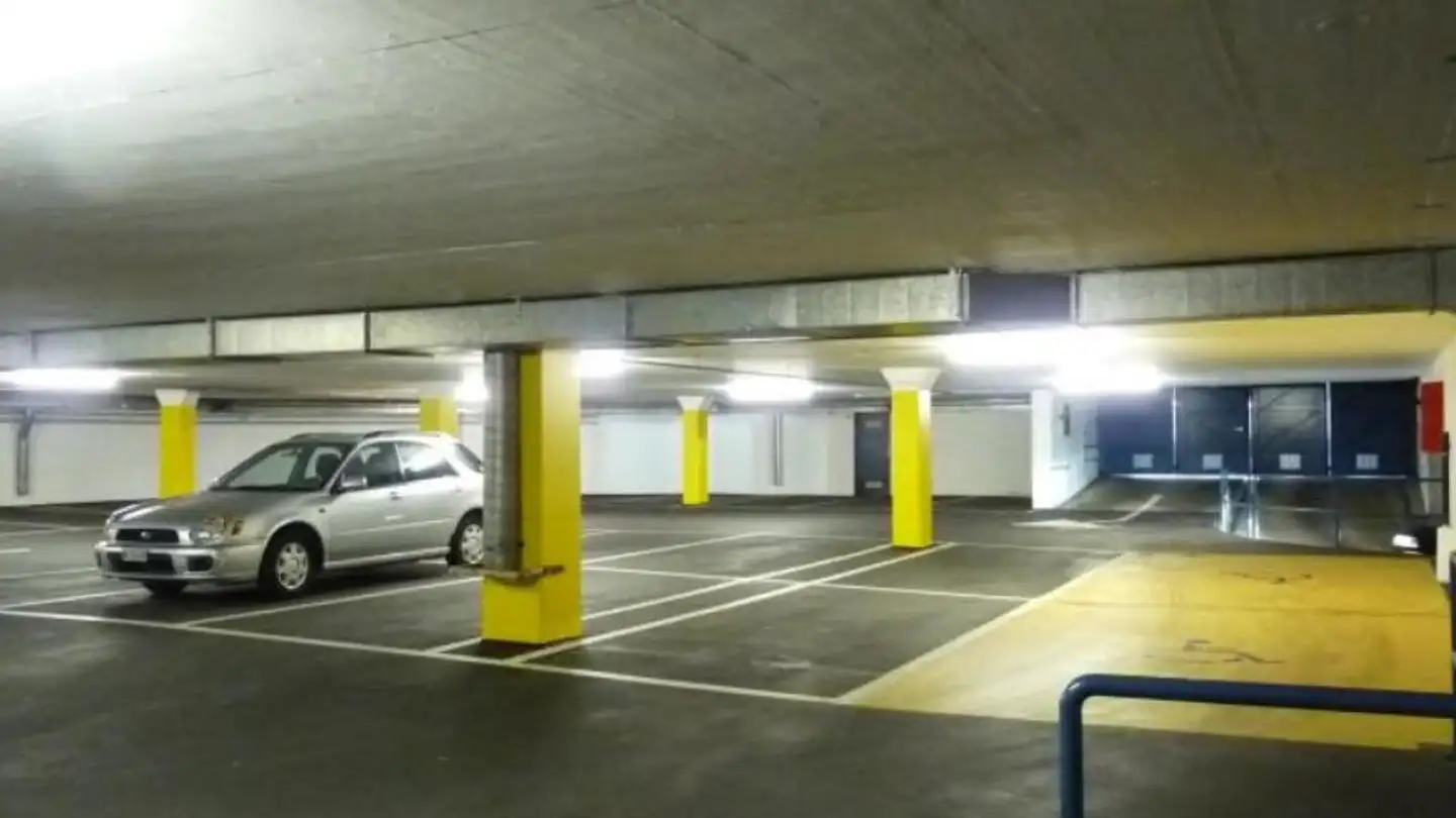 Place de parking souterraine à louer - Bahnhofstrasse 29, 4900 Langenthal - Photo 4