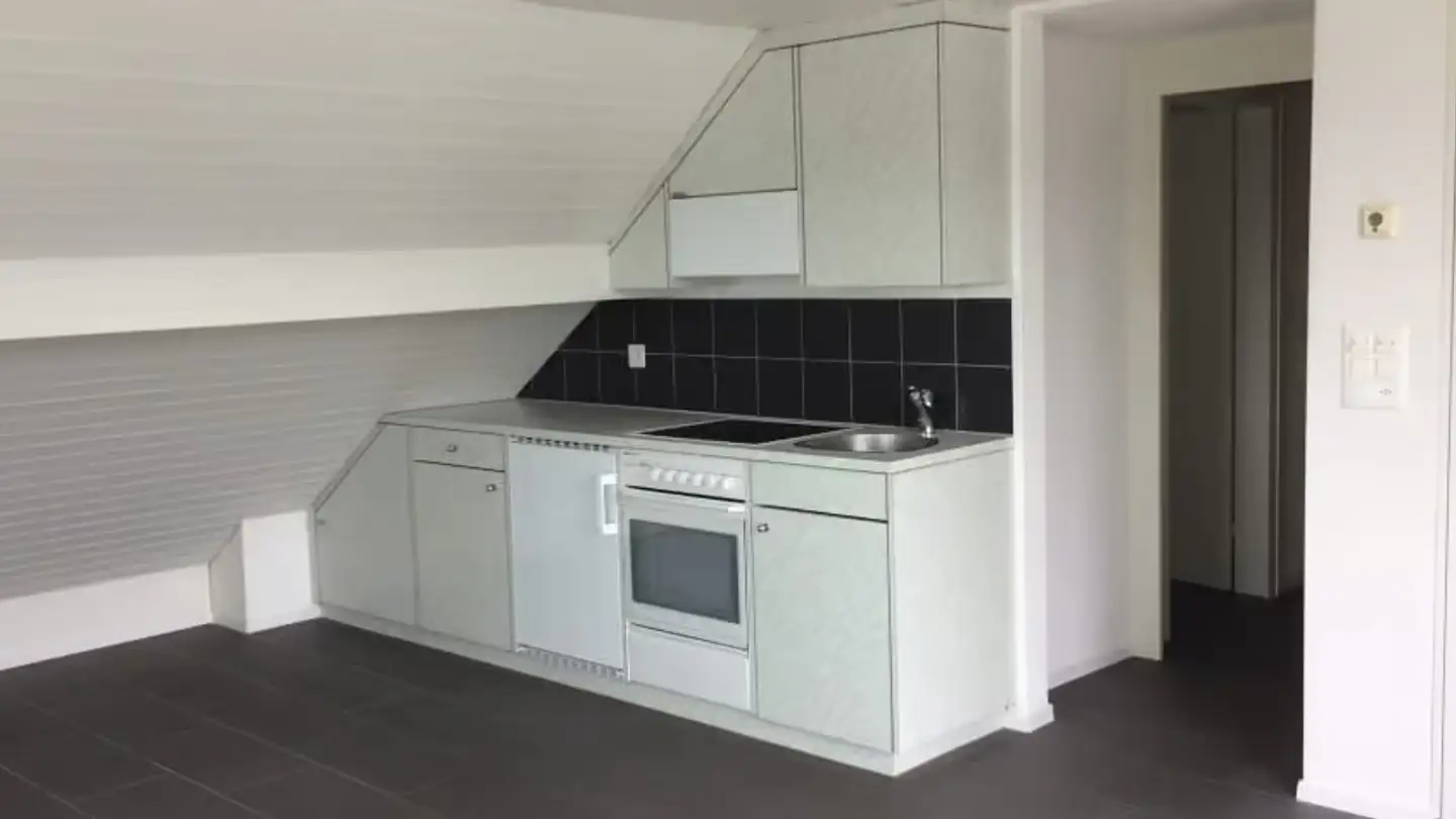 Dachgeschosswohnung mieten - Obstwachsstrasse 3, 8716 Schmerikon - Foto 4