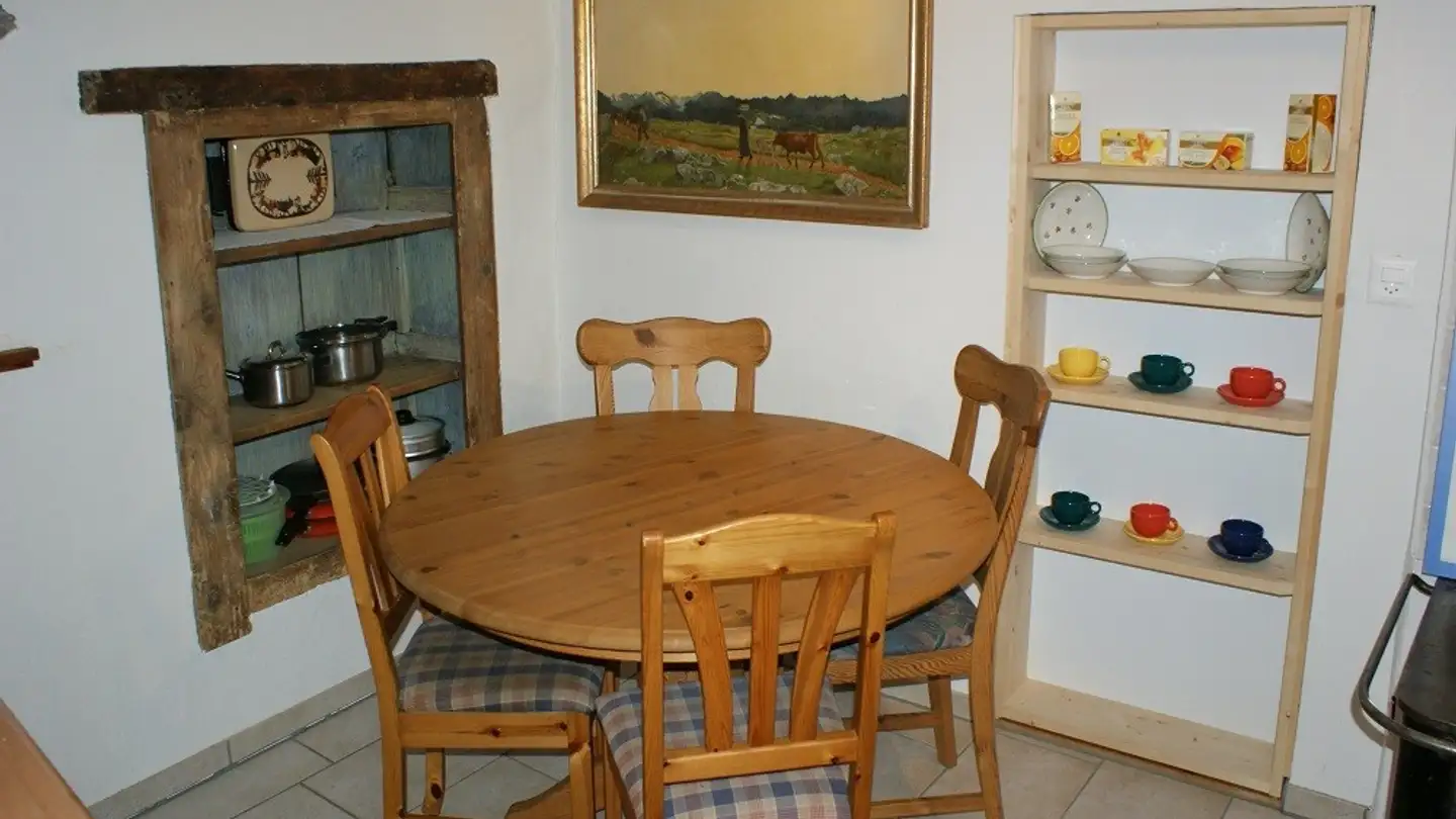 Appartement à louer - 7215 Fanas