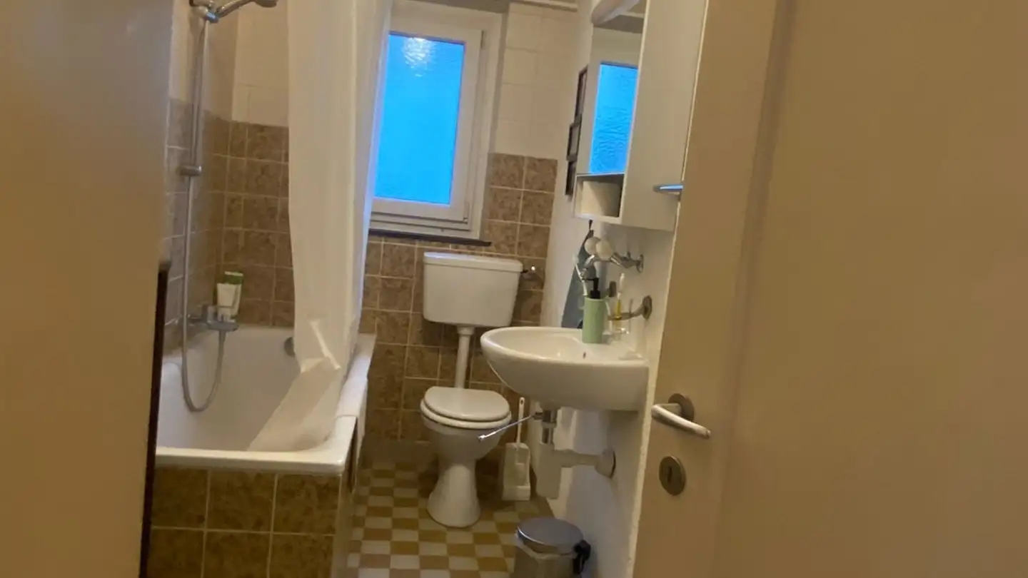 Single room for rent - Stollbergstrasse 10, 6003 Luzern - Photo 3