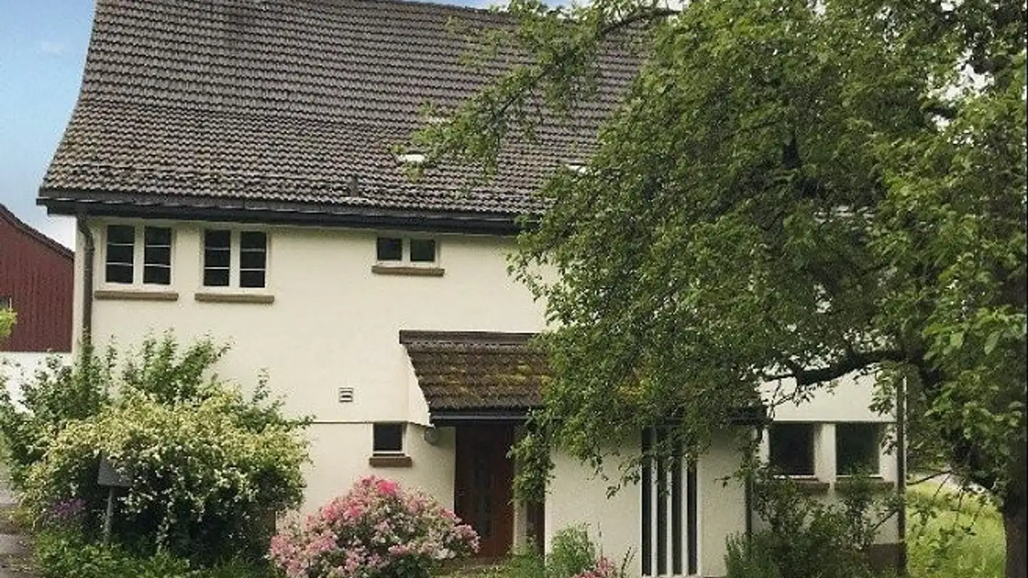Maison individuelle à louer - Oberhubstrasse 103, 8125 Zollikerberg