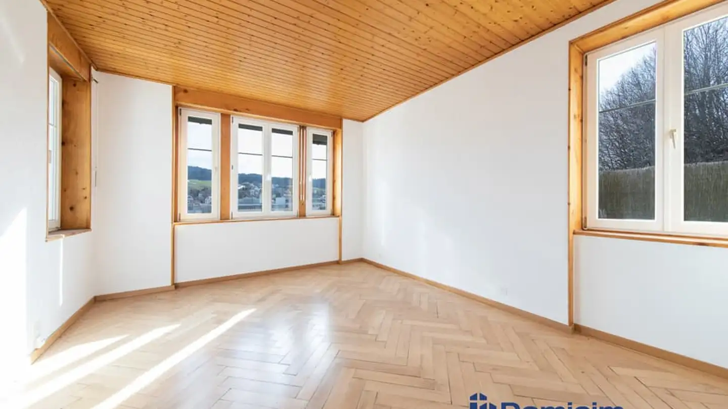 Residential building for sale - 2400 Le Locle