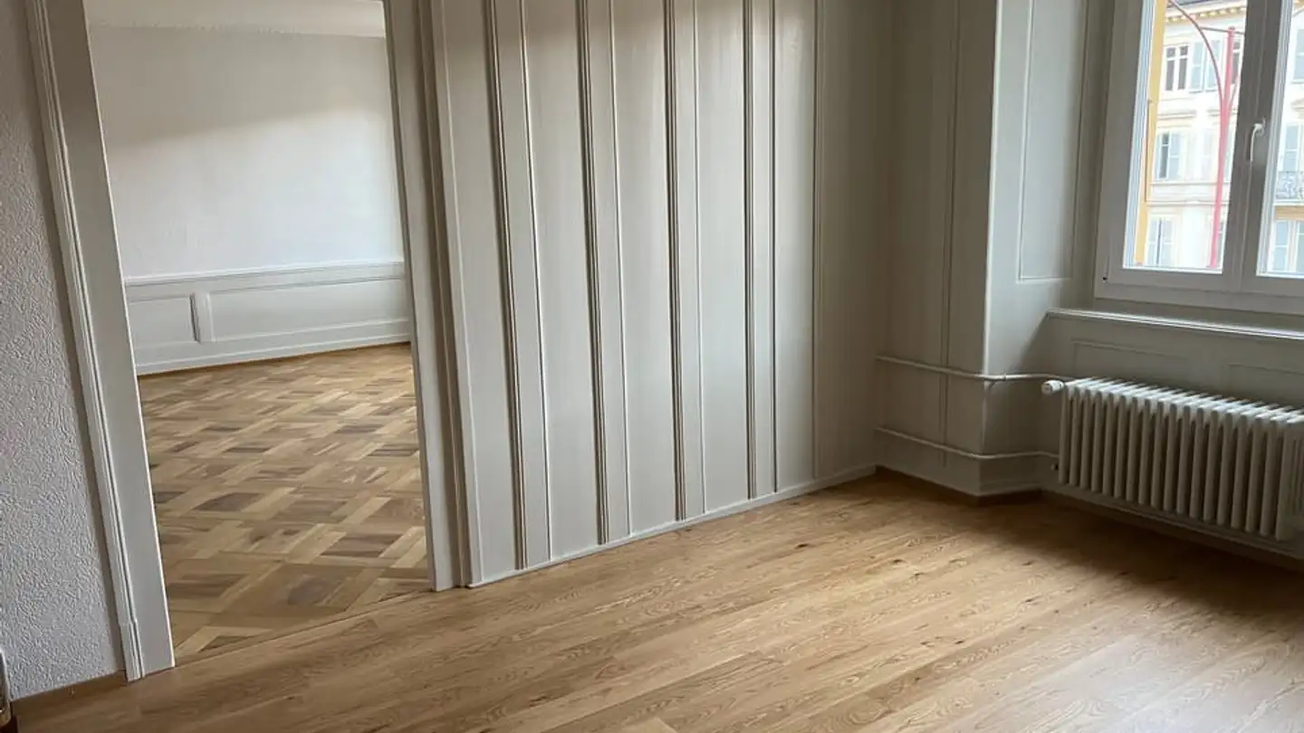 Commercial à louer - Avenue Léopold-Robert 38, 2300 La Chaux-de-Fonds - Photo 4