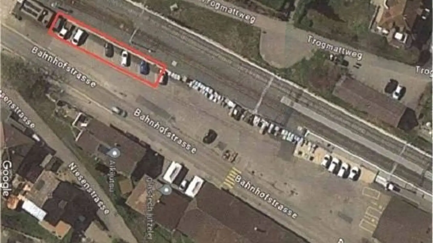 Outdoor parking space for rent - Bahnhofstrasse, 3506 Grosshöchstetten