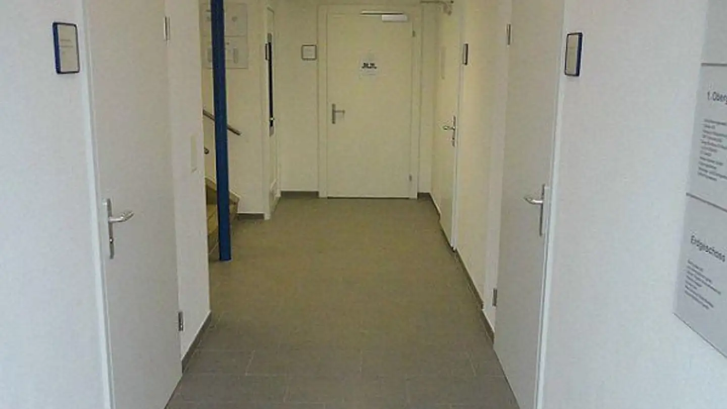 Bürofläche mieten - Obermühlestrasse 7, 8722 Kaltbrunn - Foto 2