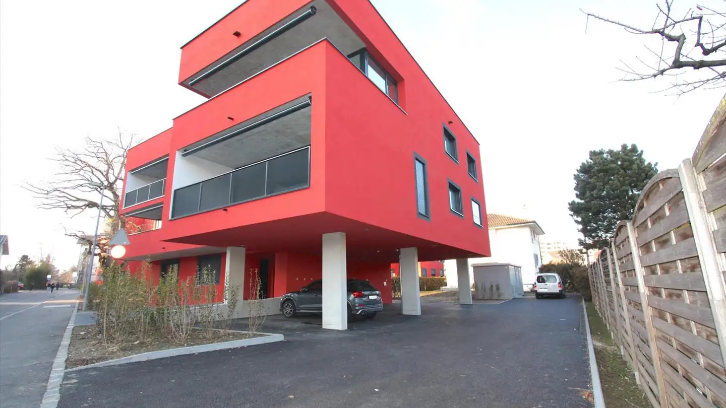 Überdachter Parkplatz mieten - Avenue De Préfaully 5, 1022 Chavannes-près-Renens