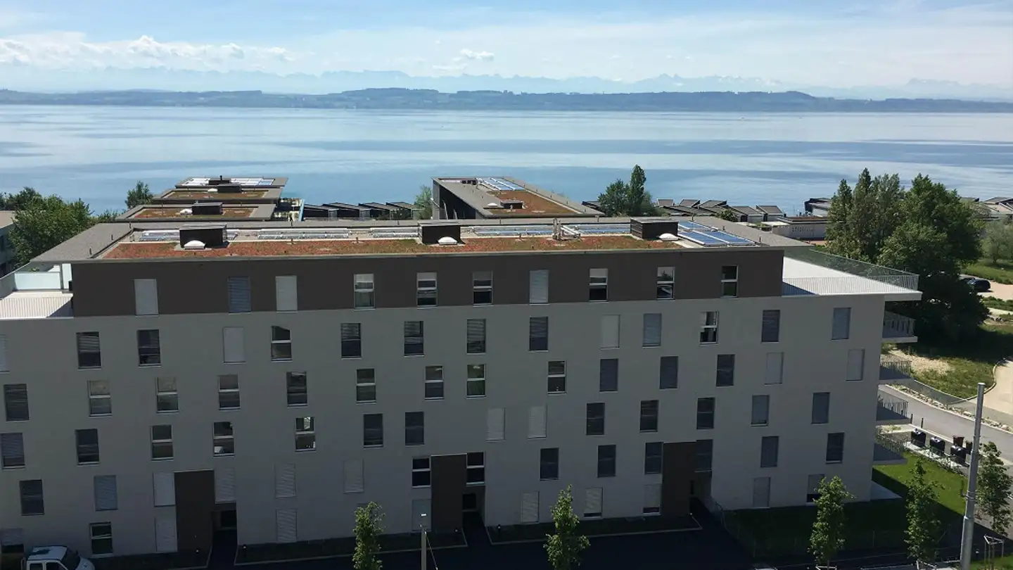 Garage individuel à louer - 2000 Neuchâtel