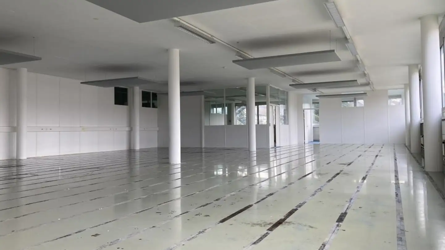 Commerciale in affitto - Keltenstrasse 1, 2563 Ipsach - Foto 3