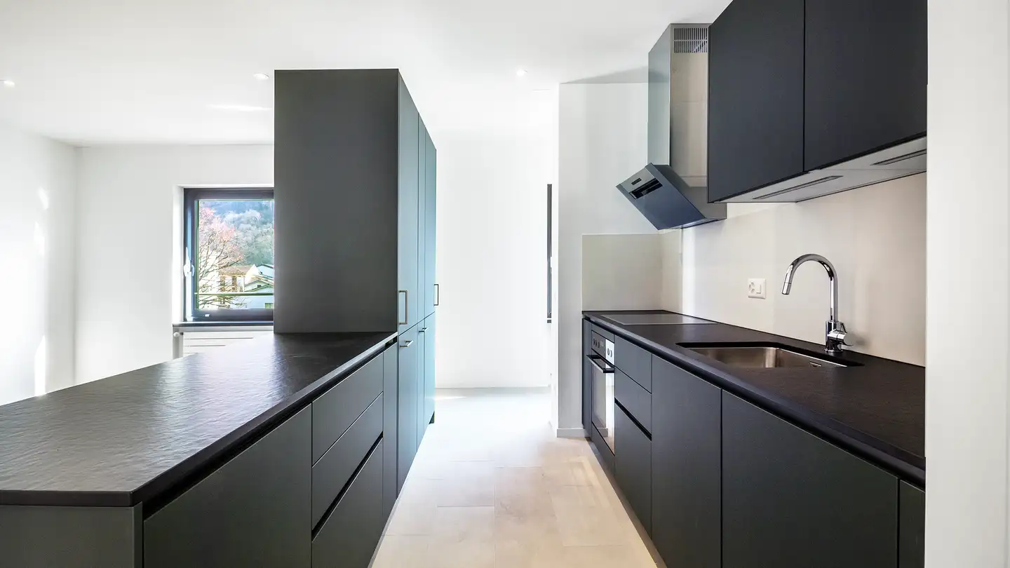 Edificio residenziale in vendita - Via A. Pini 32, 6710 Biasca - Foto 2