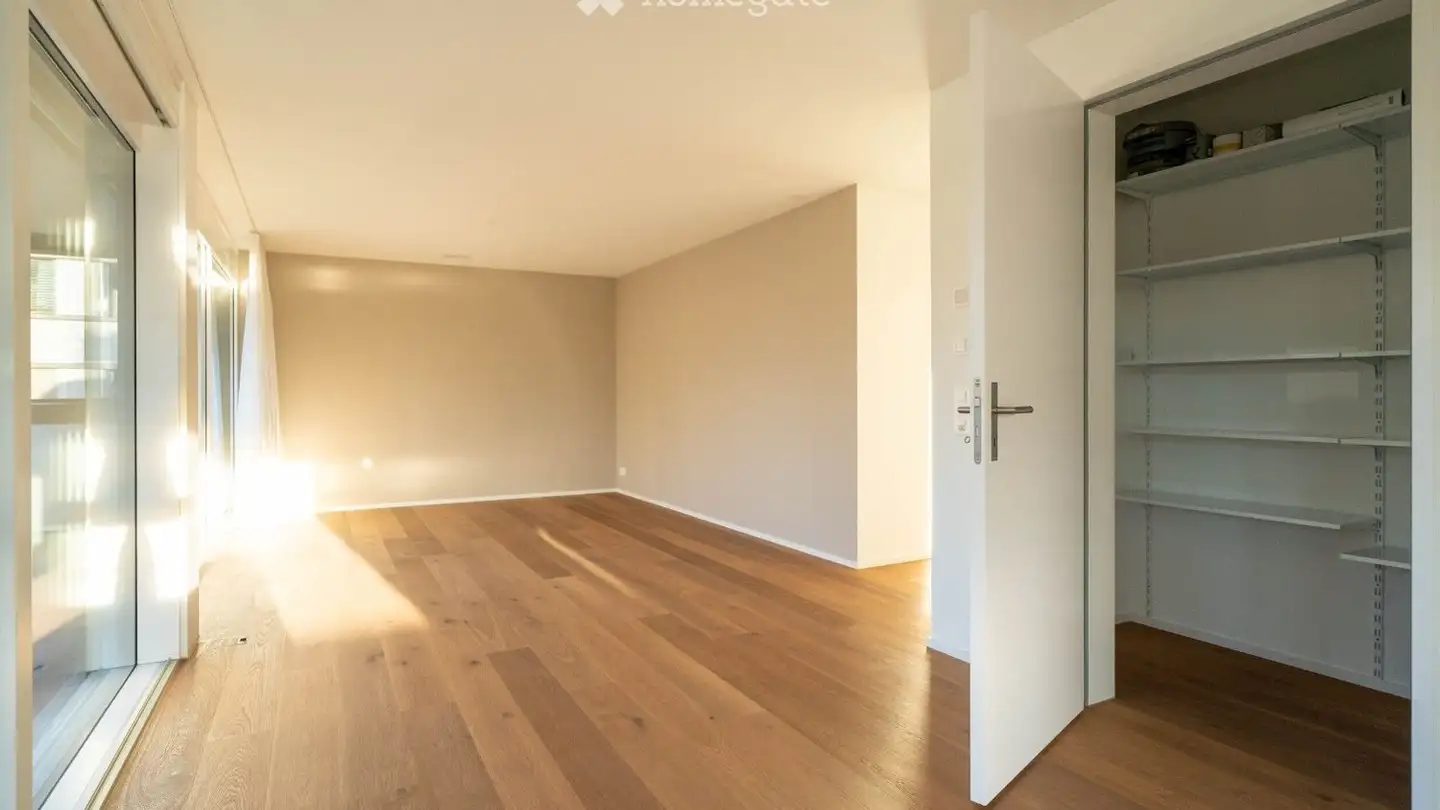 Apartment for rent - Gesigenweg, 3700 Spiez - Photo 2