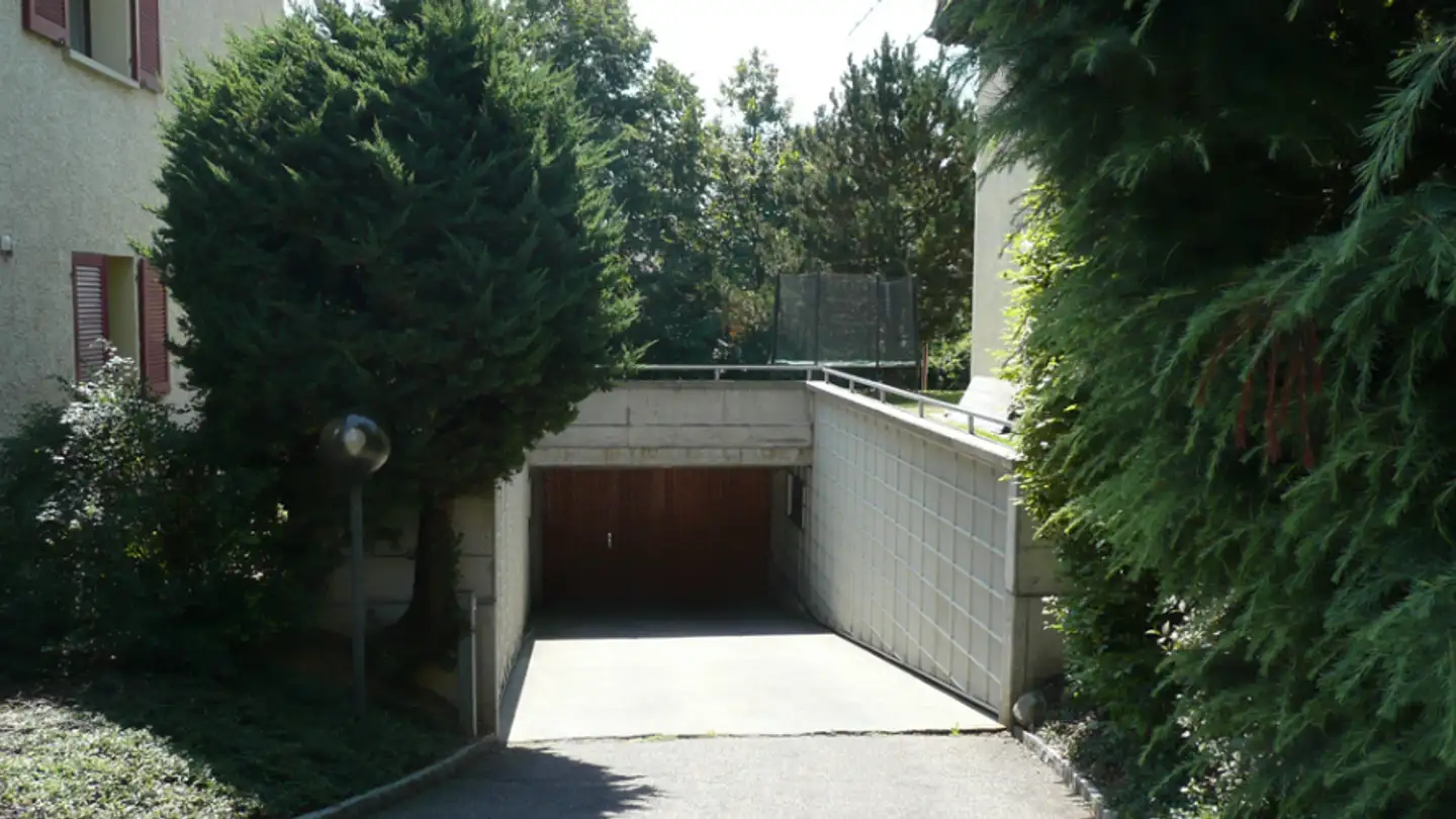 Underground parking space for rent - Rigistrasse 24, 5443 Niederrohrdorf - Photo 2