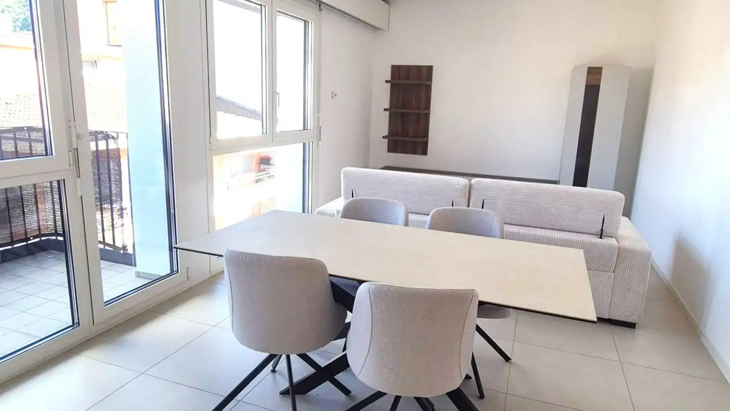 Wohnung mieten - Via Luigi Lavizzari 5, 6830 Chiasso - Foto 2