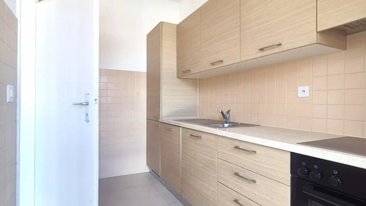 Wohnung mieten - Via Luigi Lavizzari 5, 6830 Chiasso - Foto 3