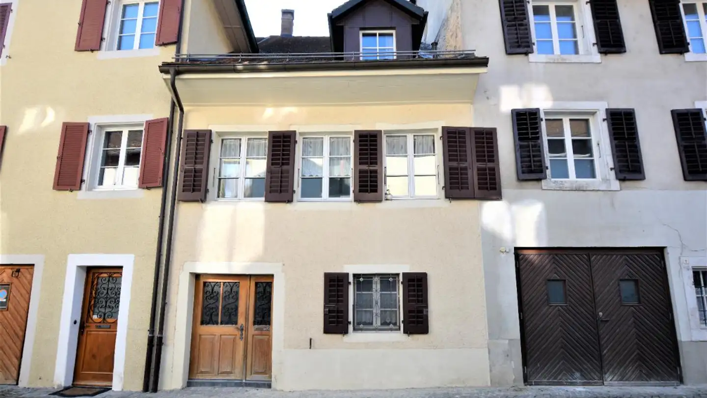 Residential building for sale - 2882 St-Ursanne