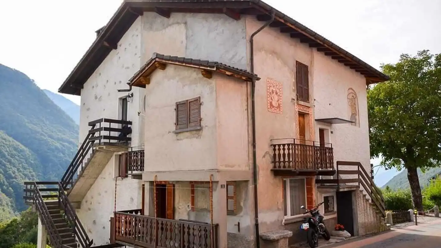 Single house for sale - 6583 S. Antonio (Val Morobbia)