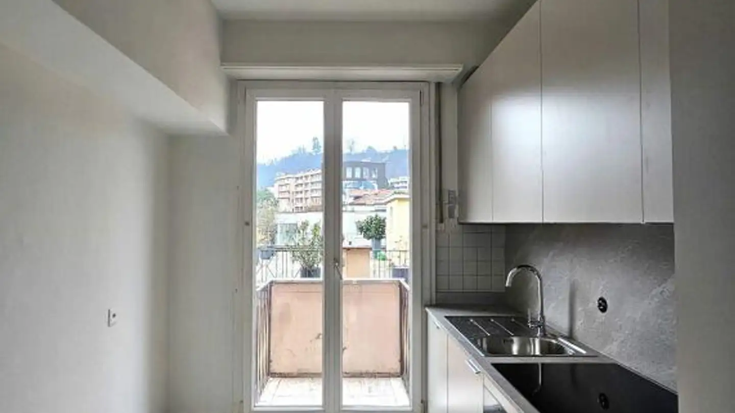 Appartement à louer - Via Giuseppe Cattori 4, 6900 Paradiso