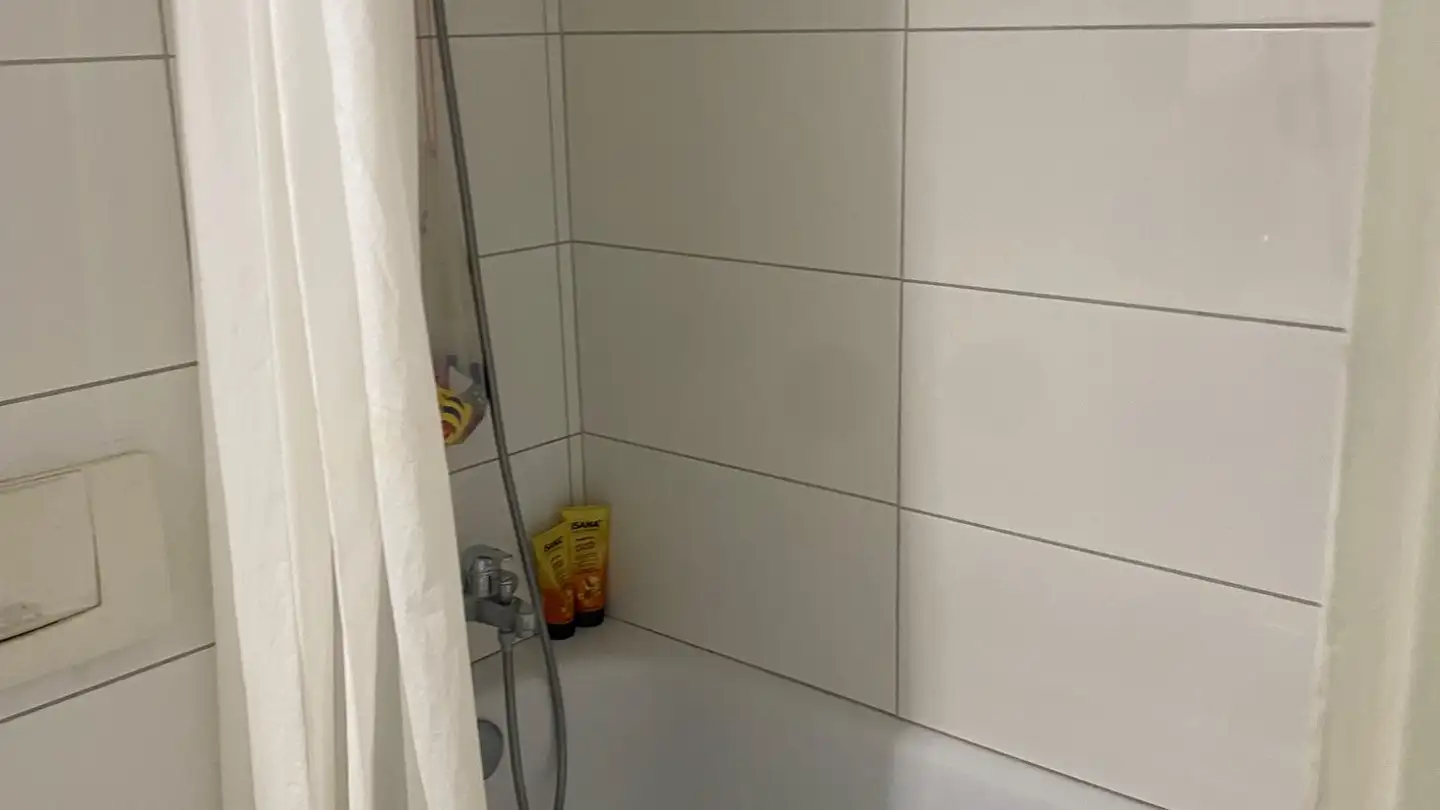 Stanza singola in affitto - Haldenring, 6020 Emmenbrücke - Photo 2