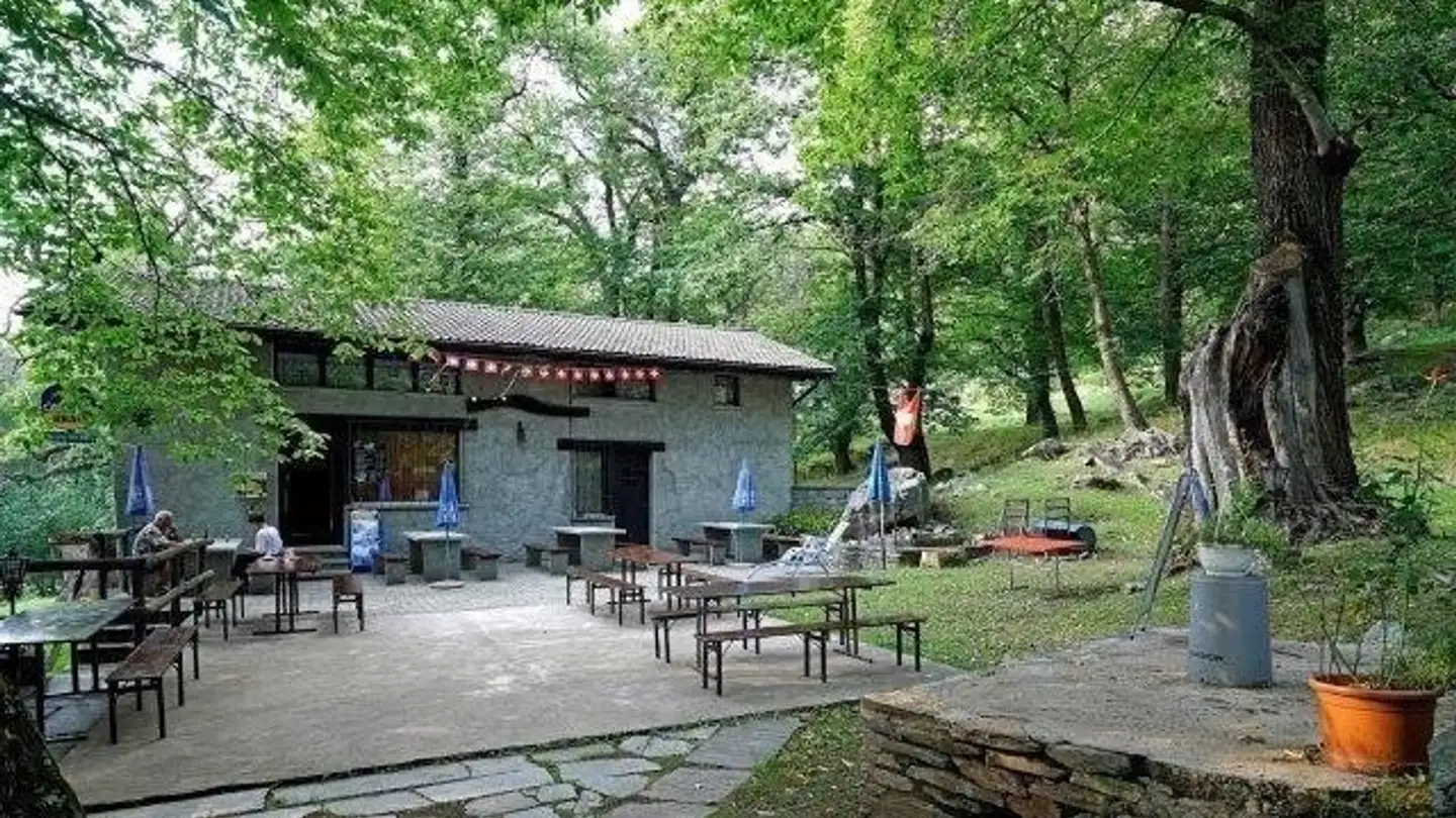 Ristorante in vendita - 6746 Calonico