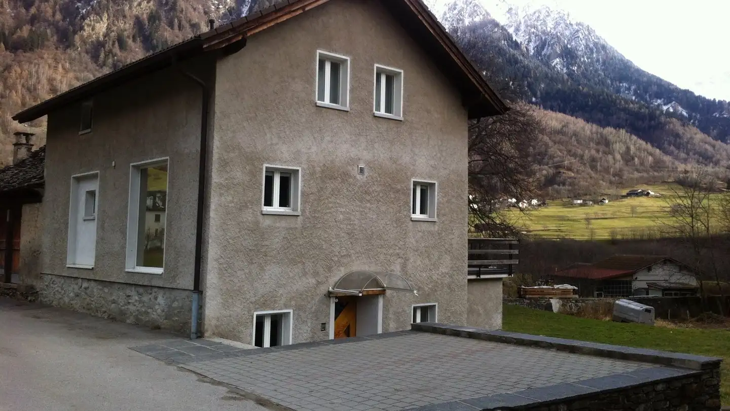 Casa singola in affitto - 6718 Olivone