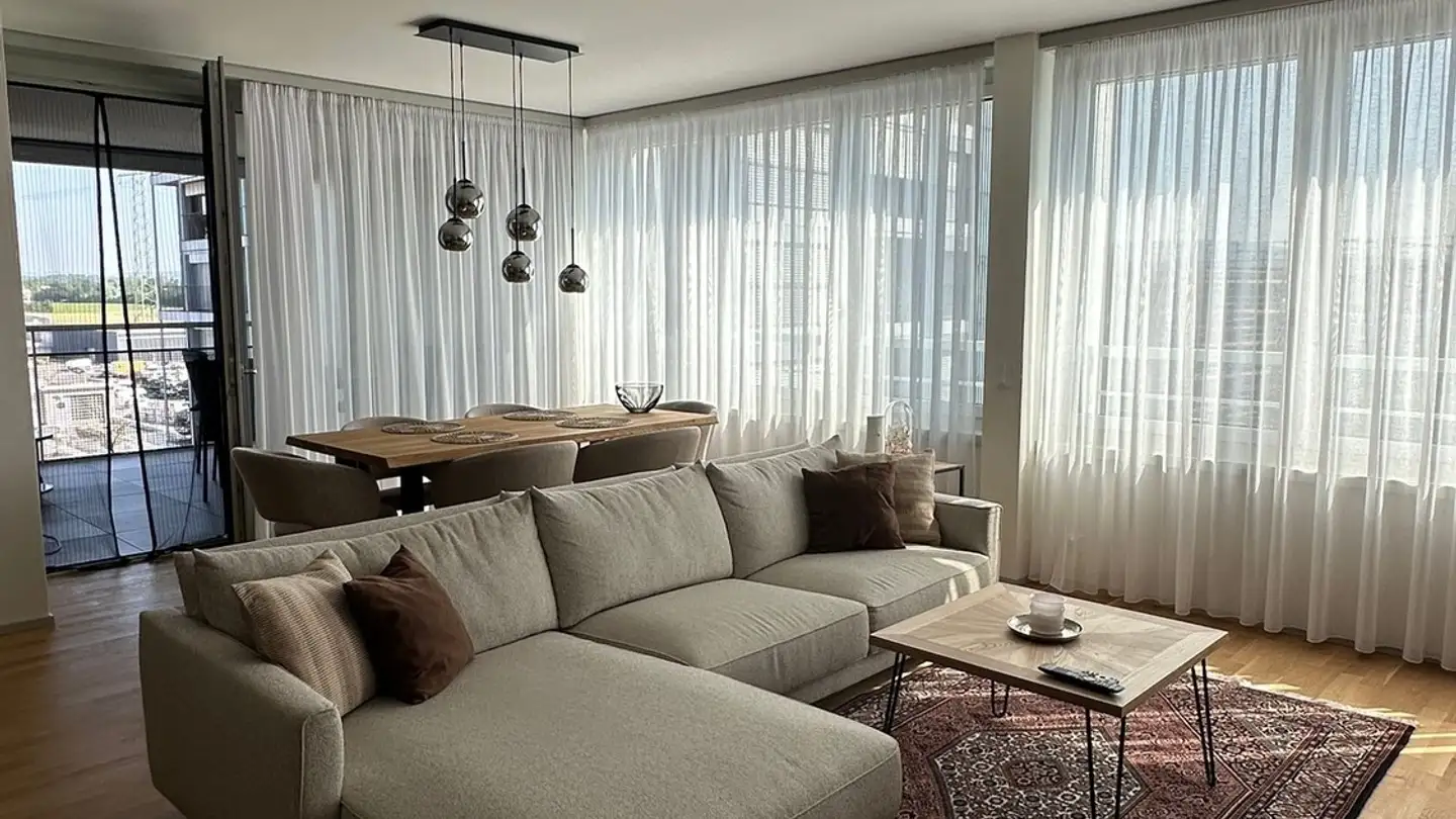 Appartamento ammobiliato in affitto - 6330 Cham - Photo 2